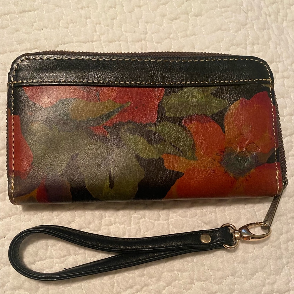Vintage - Patricia Nash Leather Zip Wallet